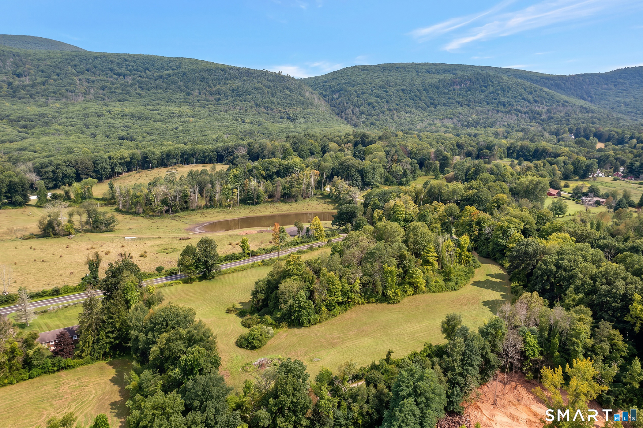 471(4) Undermountain Road Salisbury CT 06068