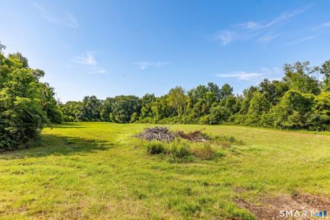 471(4) Undermountain Road Salisbury CT 06068