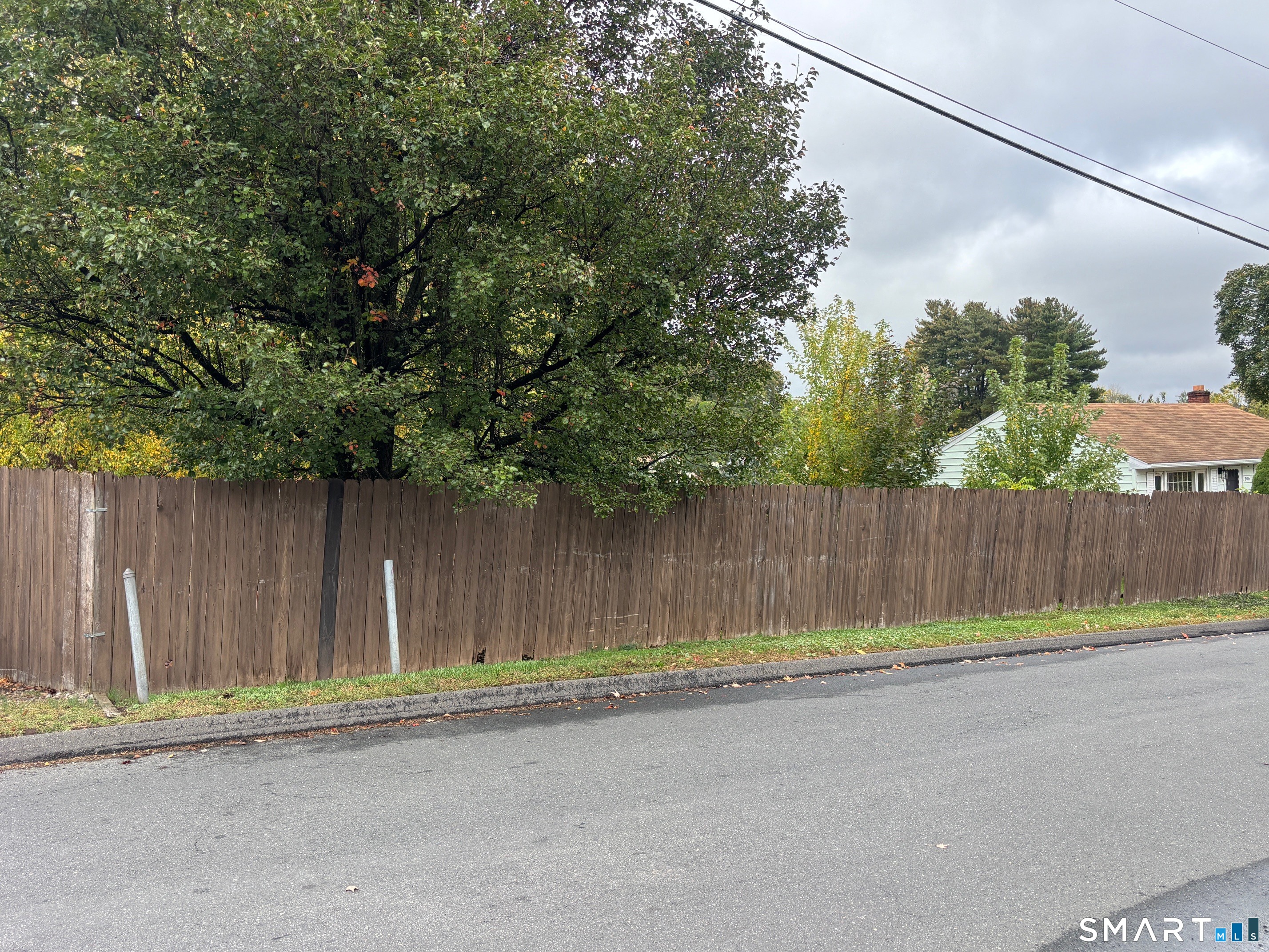 Newington CT, 204 Judd Avenue