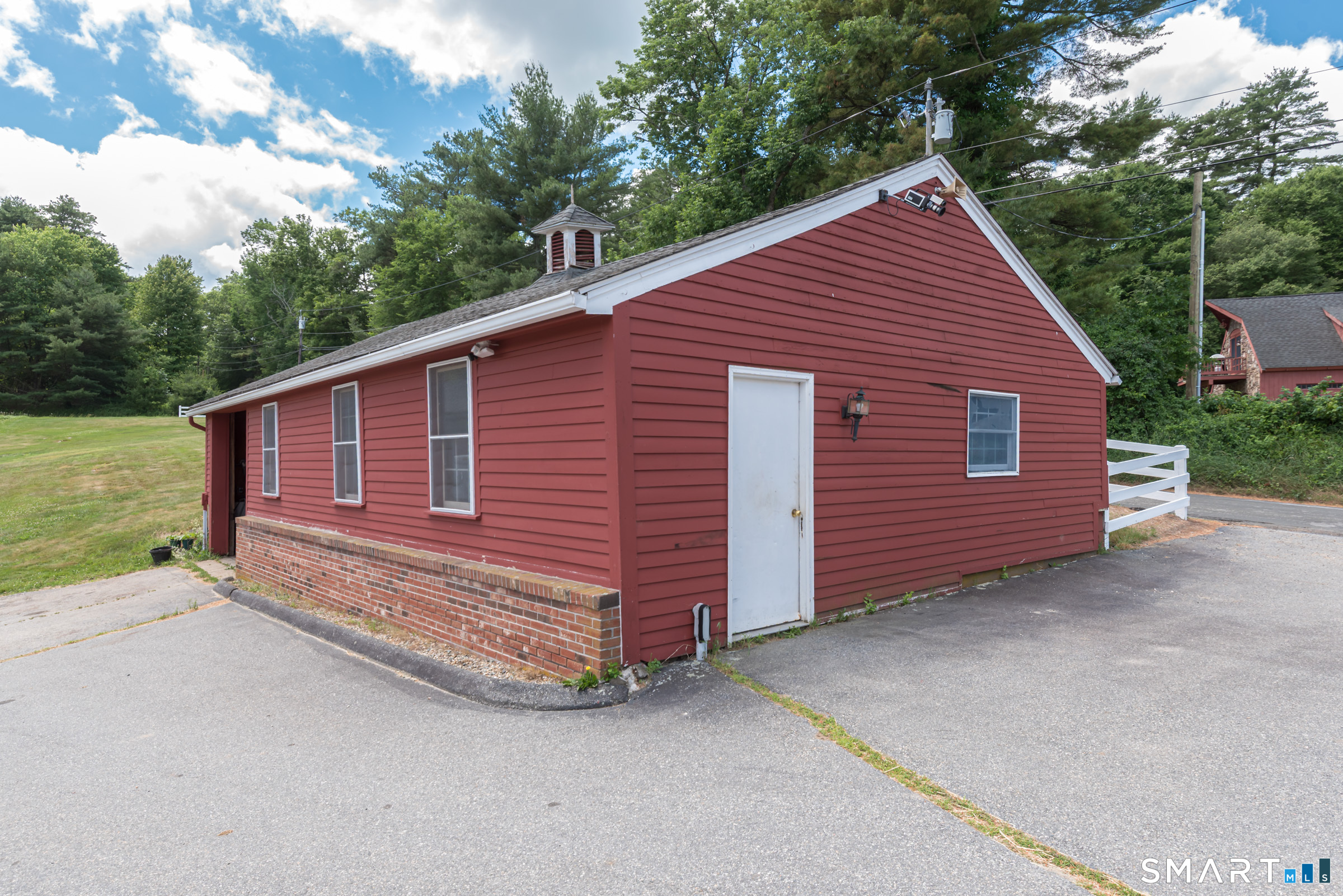 91 Church Street Thompson CT 06277