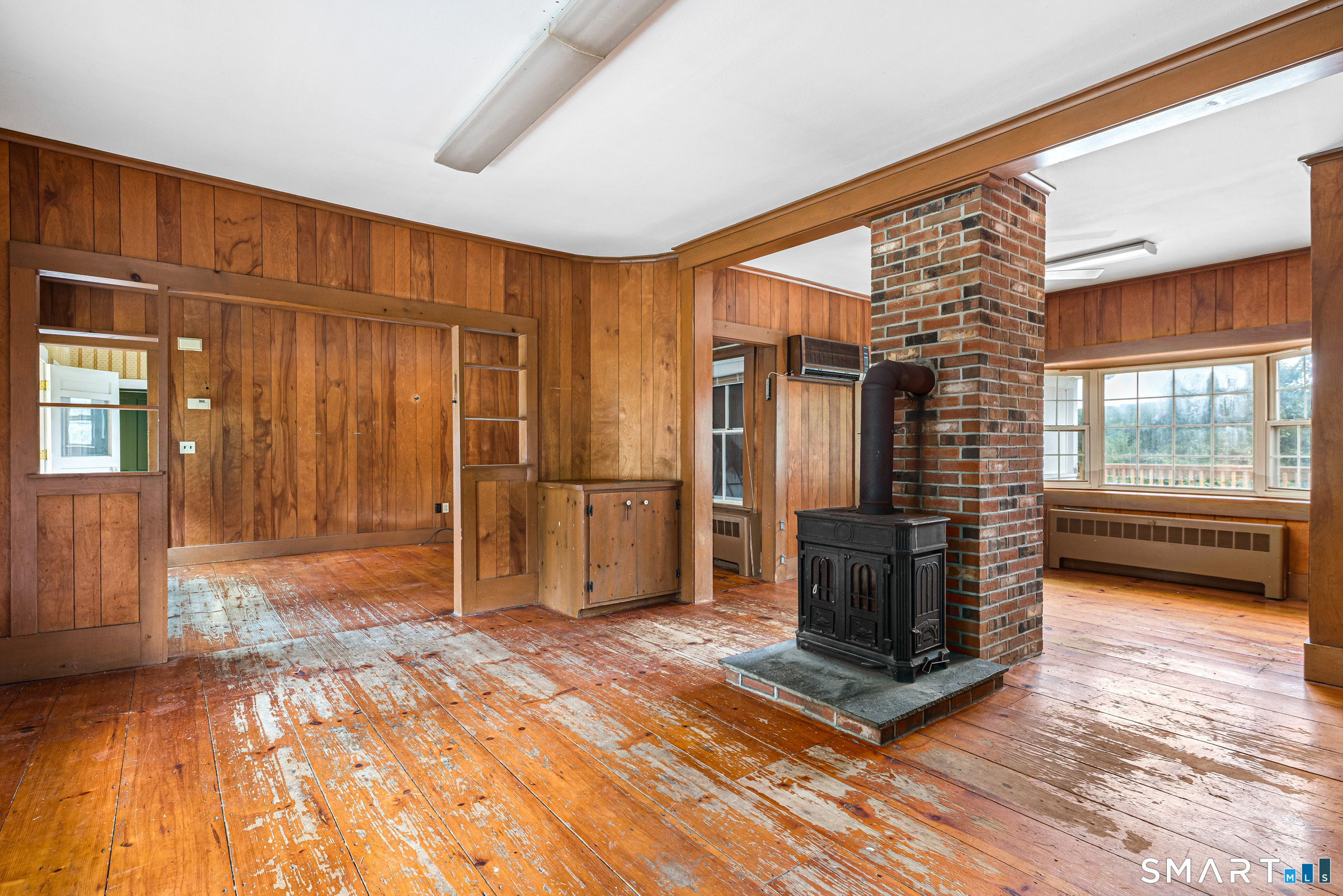 91 Church Street Thompson CT 06277