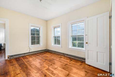 91 Church Street Thompson CT 06277