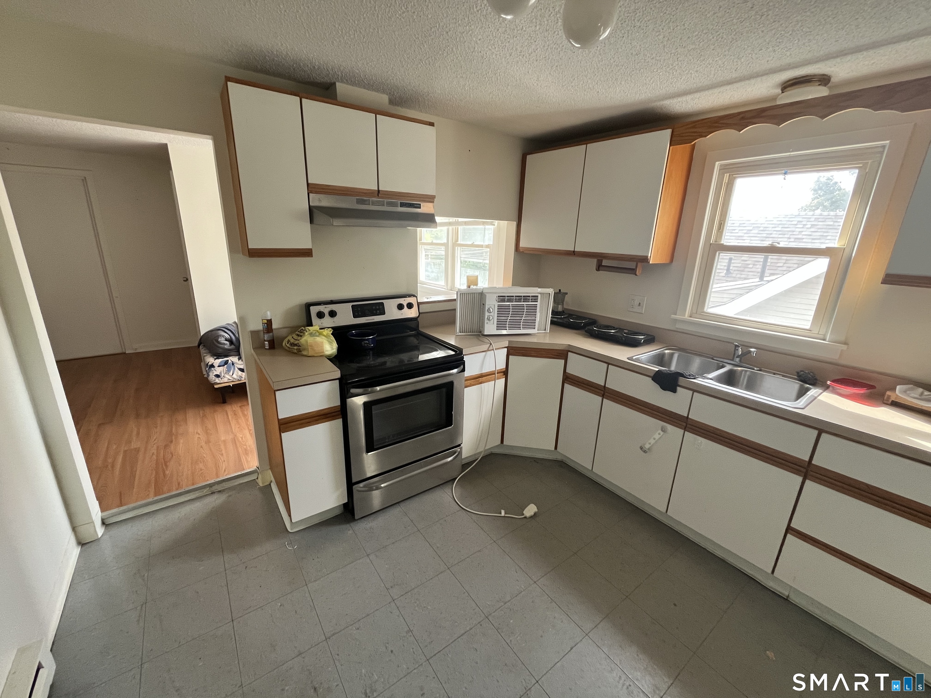 26 Park Street Bristol CT 06010