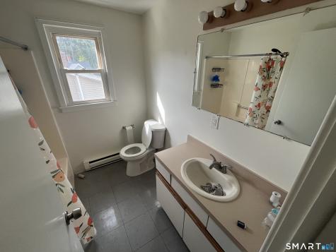 26 Park Street Bristol CT 06010