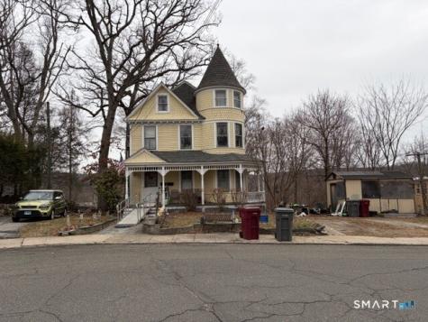 2 Salem Street Naugatuck CT 06770