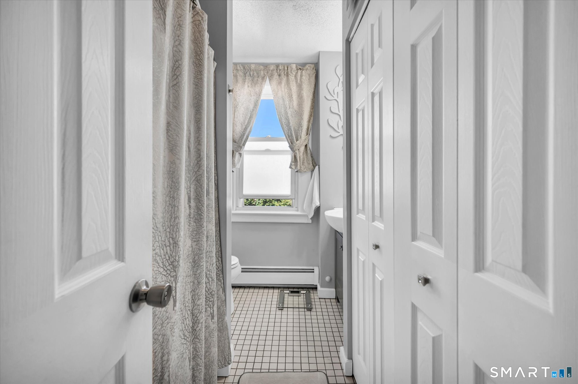36 Hemingway Avenue East Haven CT 06512