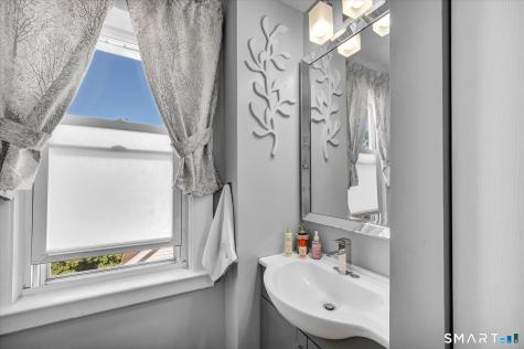 36 Hemingway Avenue East Haven CT 06512