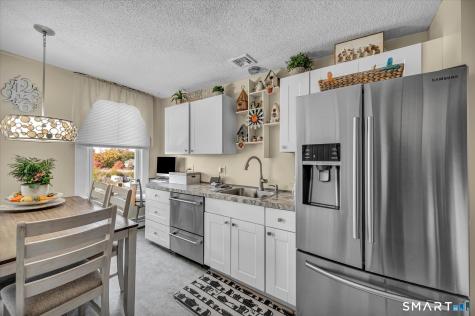 36 Hemingway Avenue East Haven CT 06512