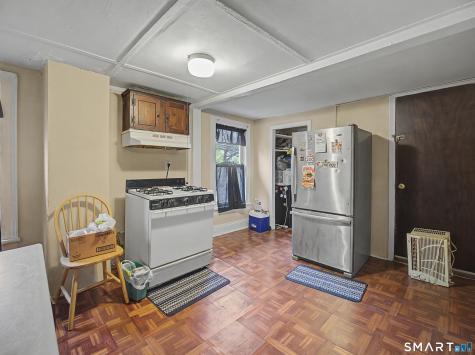 68 Rowan Street Danbury CT 06810