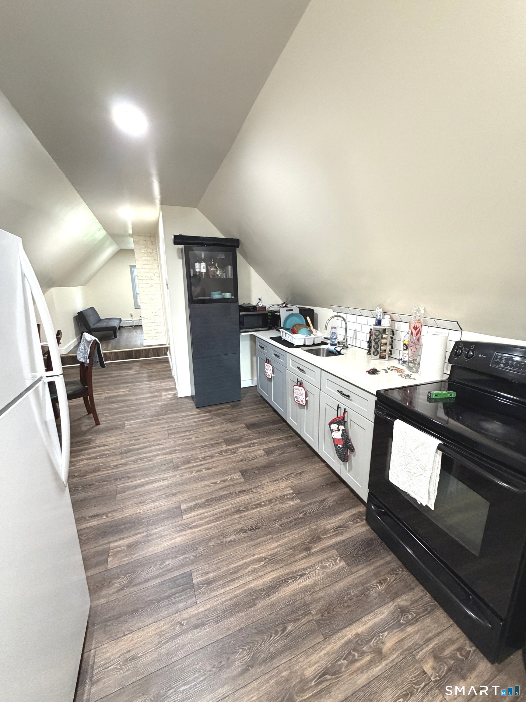 59 High Street Naugatuck CT 06770