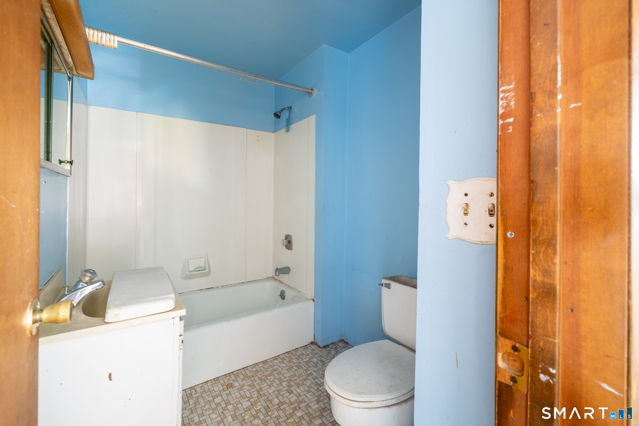 147 Locust Street Waterbury CT 06704