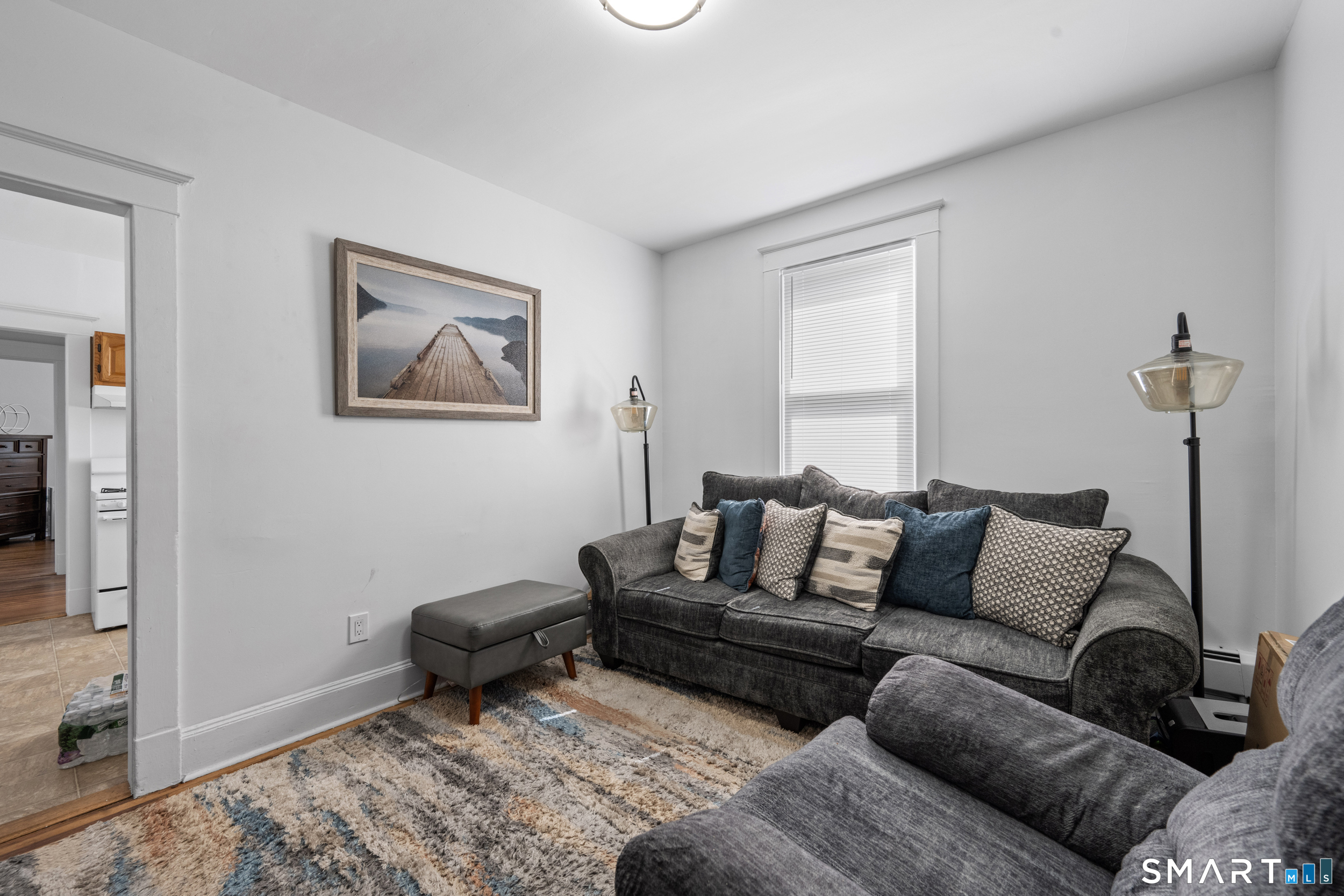 88 Riverview Avenue New London CT 06320
