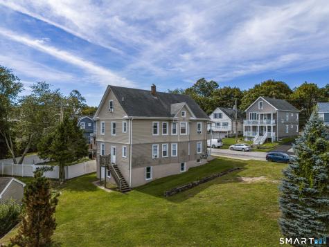 88 Riverview Avenue New London CT 06320