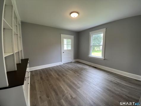 595 North Main Street Suffield CT 06078