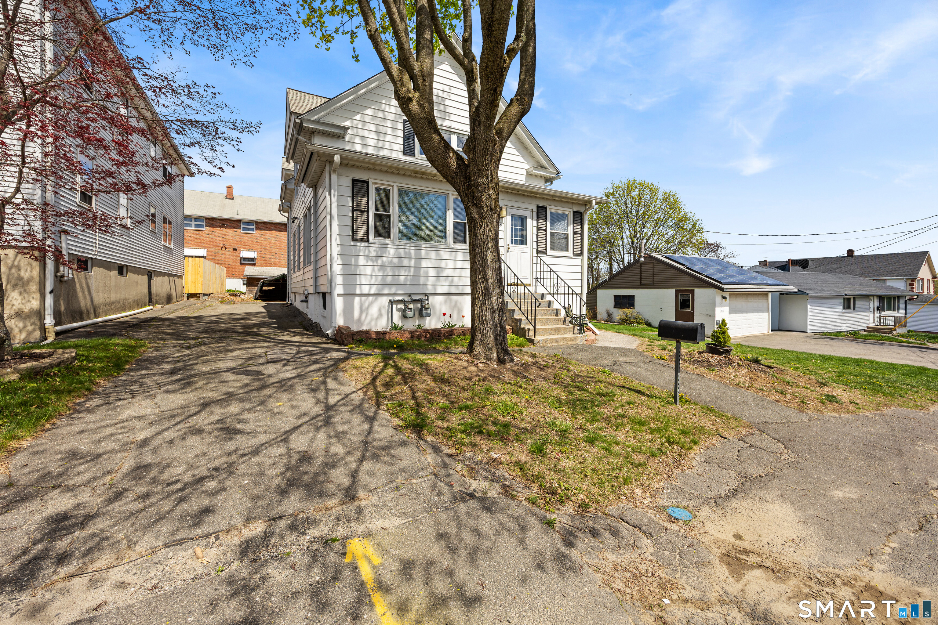 48 Lindsley Street Waterbury CT 06708