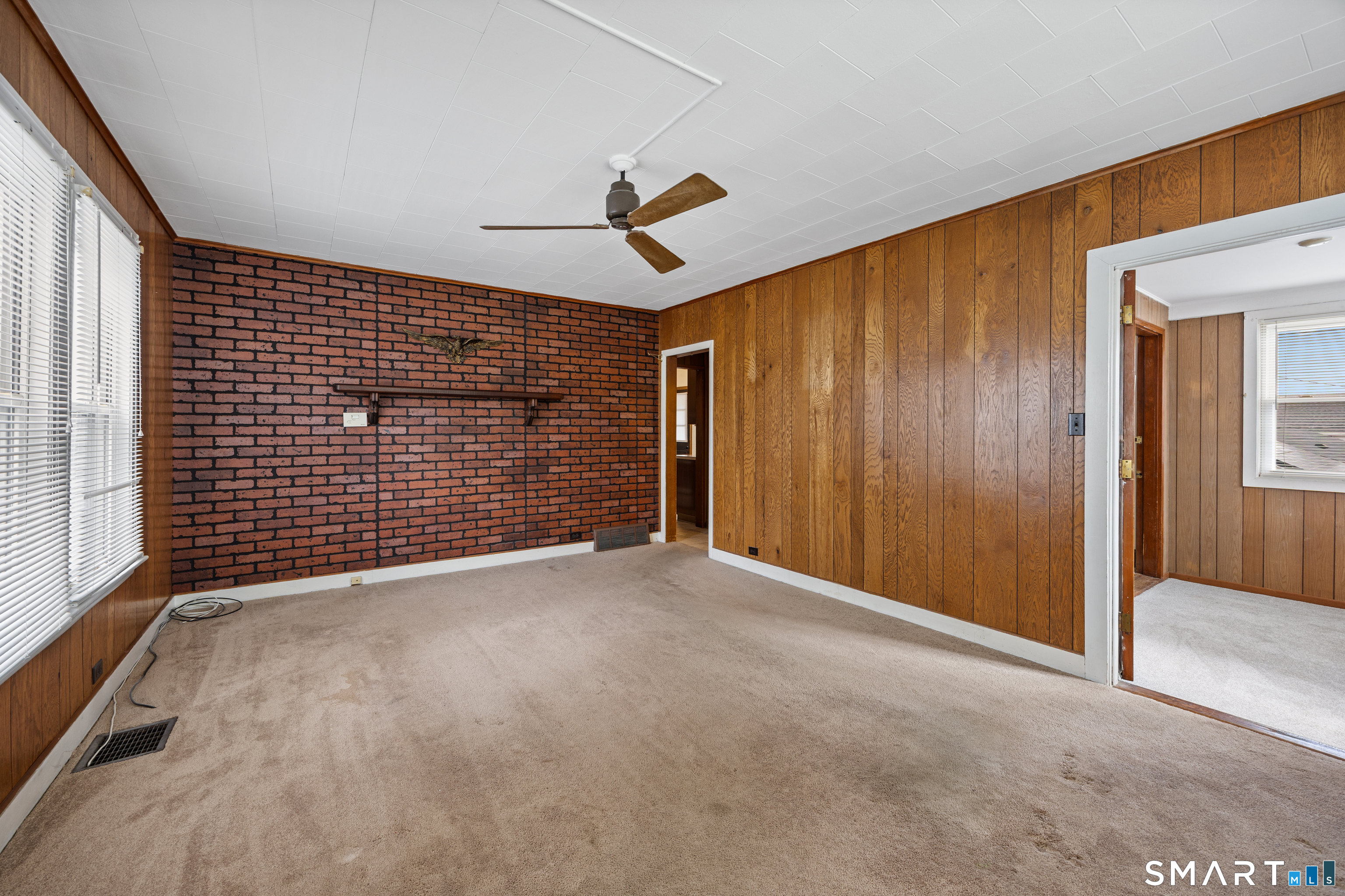 48 Lindsley Street Waterbury CT 06708
