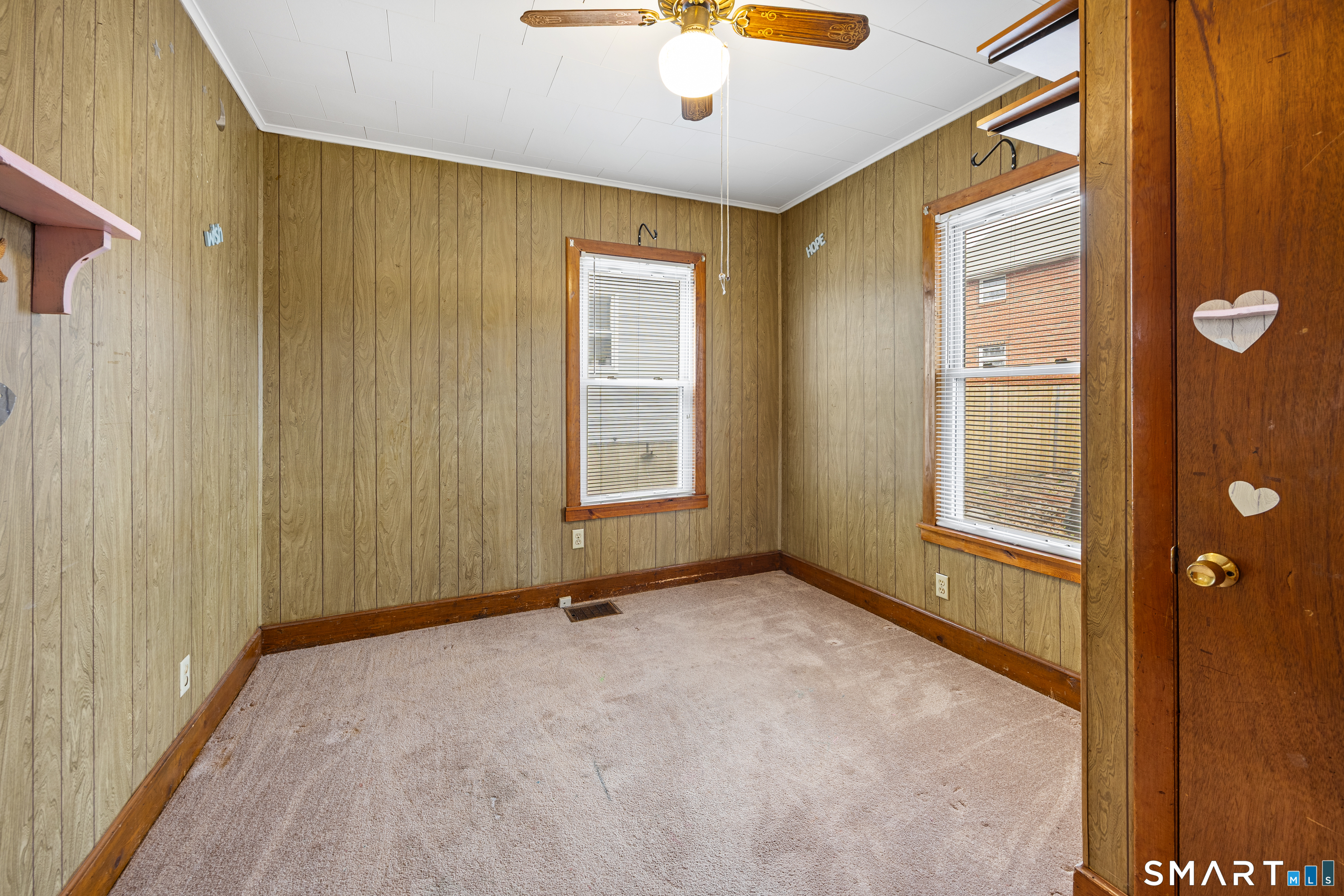 48 Lindsley Street Waterbury CT 06708