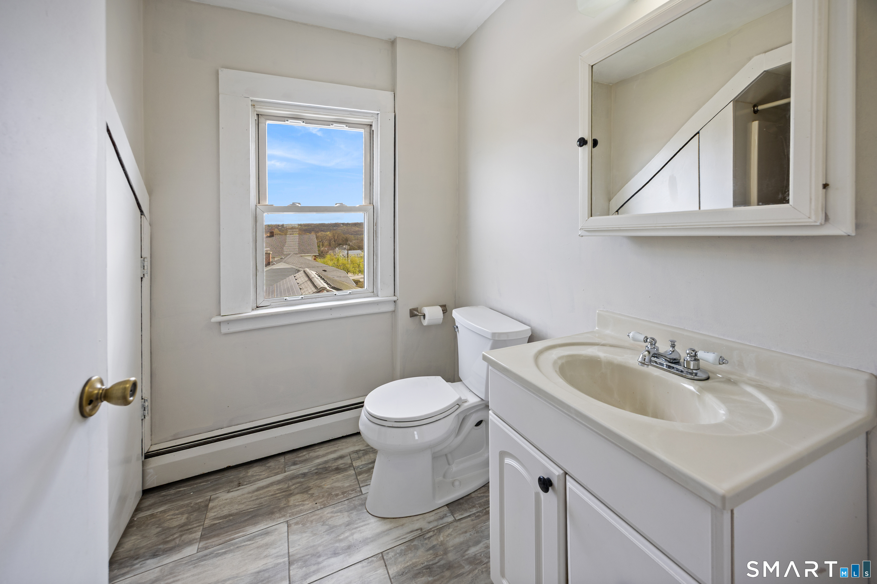 48 Lindsley Street Waterbury CT 06708