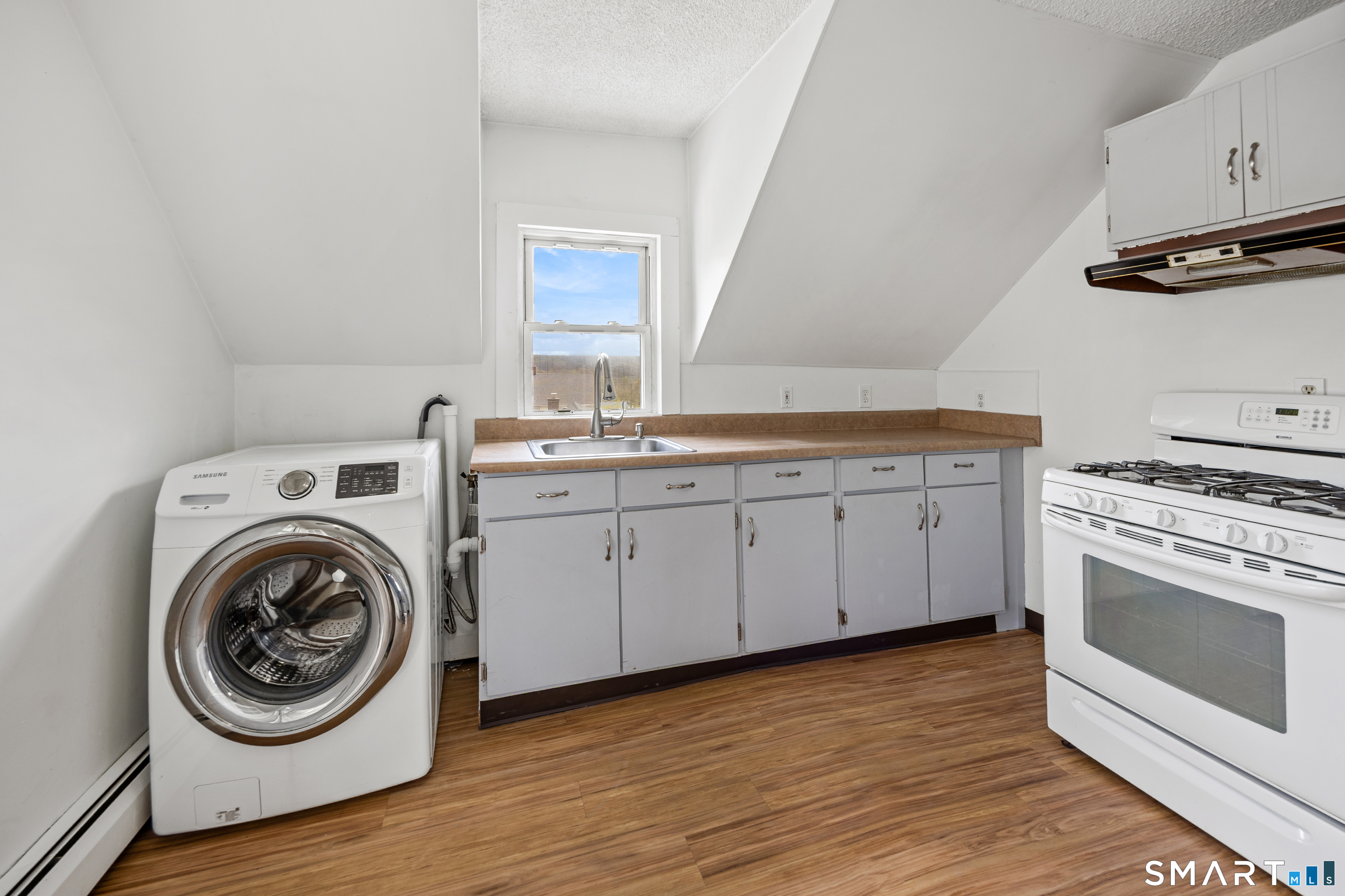 48 Lindsley Street Waterbury CT 06708