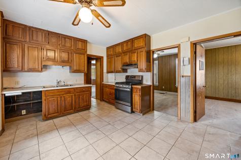 48 Lindsley Street Waterbury CT 06708