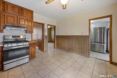 48 Lindsley Street Waterbury CT 06708