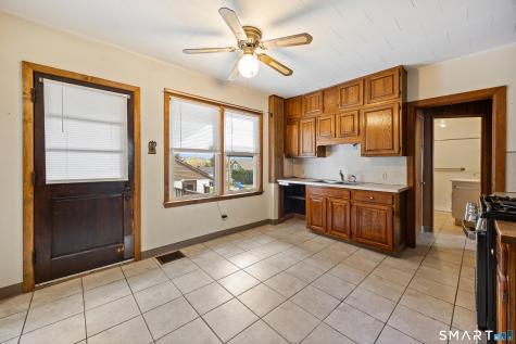 48 Lindsley Street Waterbury CT 06708