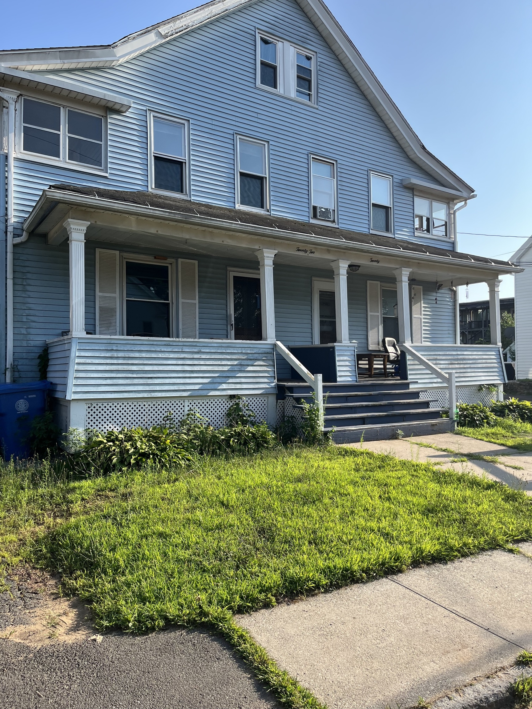 20 Walnut Street Enfield CT 06082