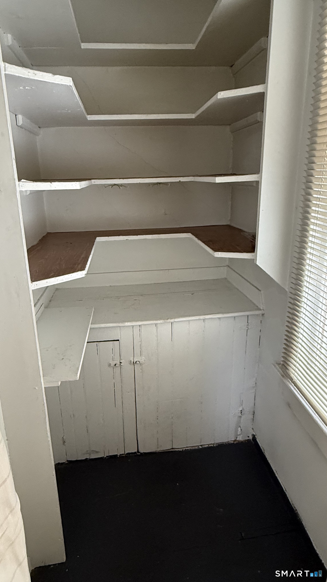 122 Hull Street Bristol CT 06010