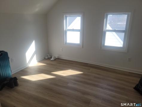 16 Greenwood Hill Street Stamford CT 06902