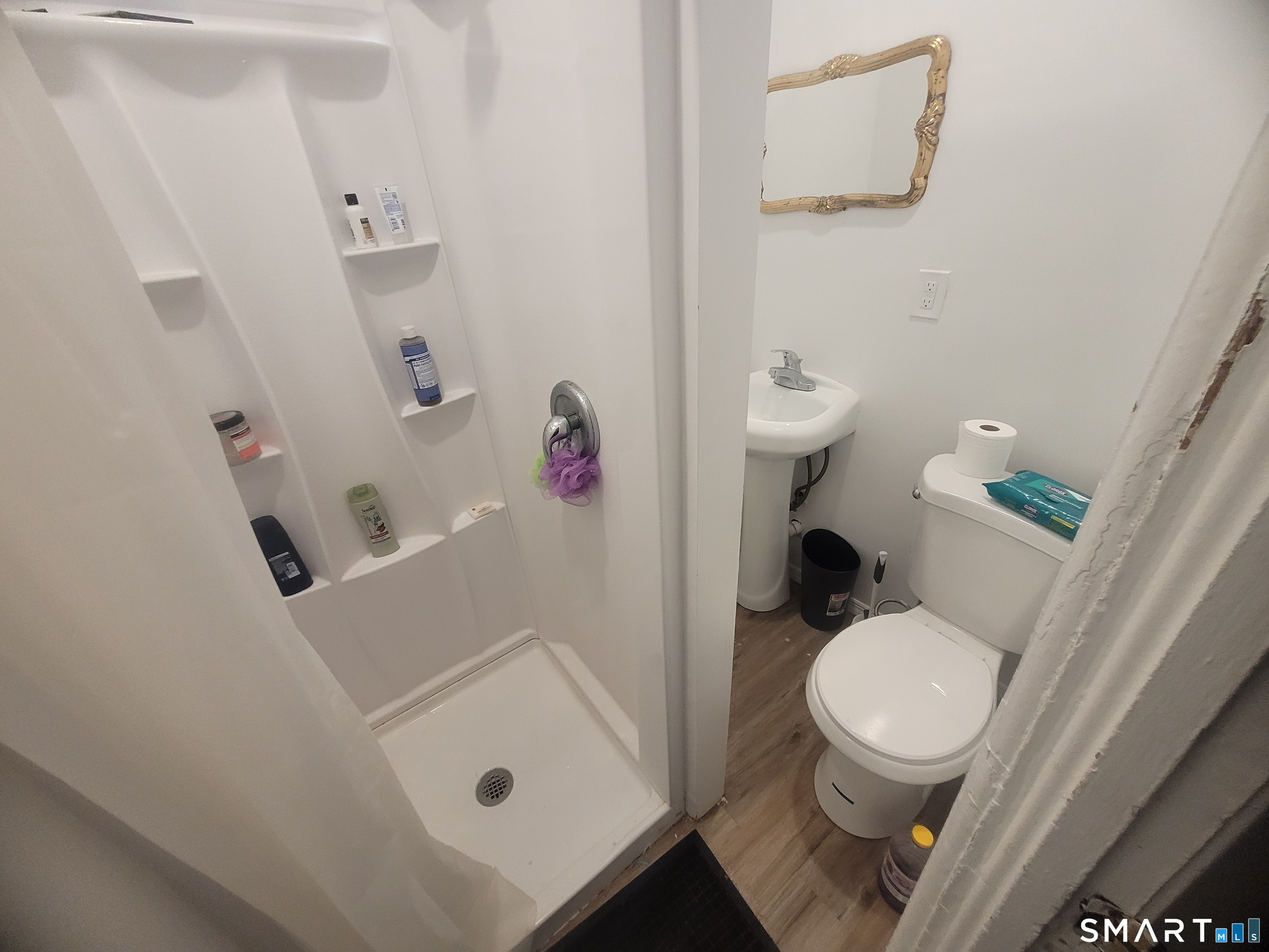 16 Greenwood Hill Street Stamford CT 06902