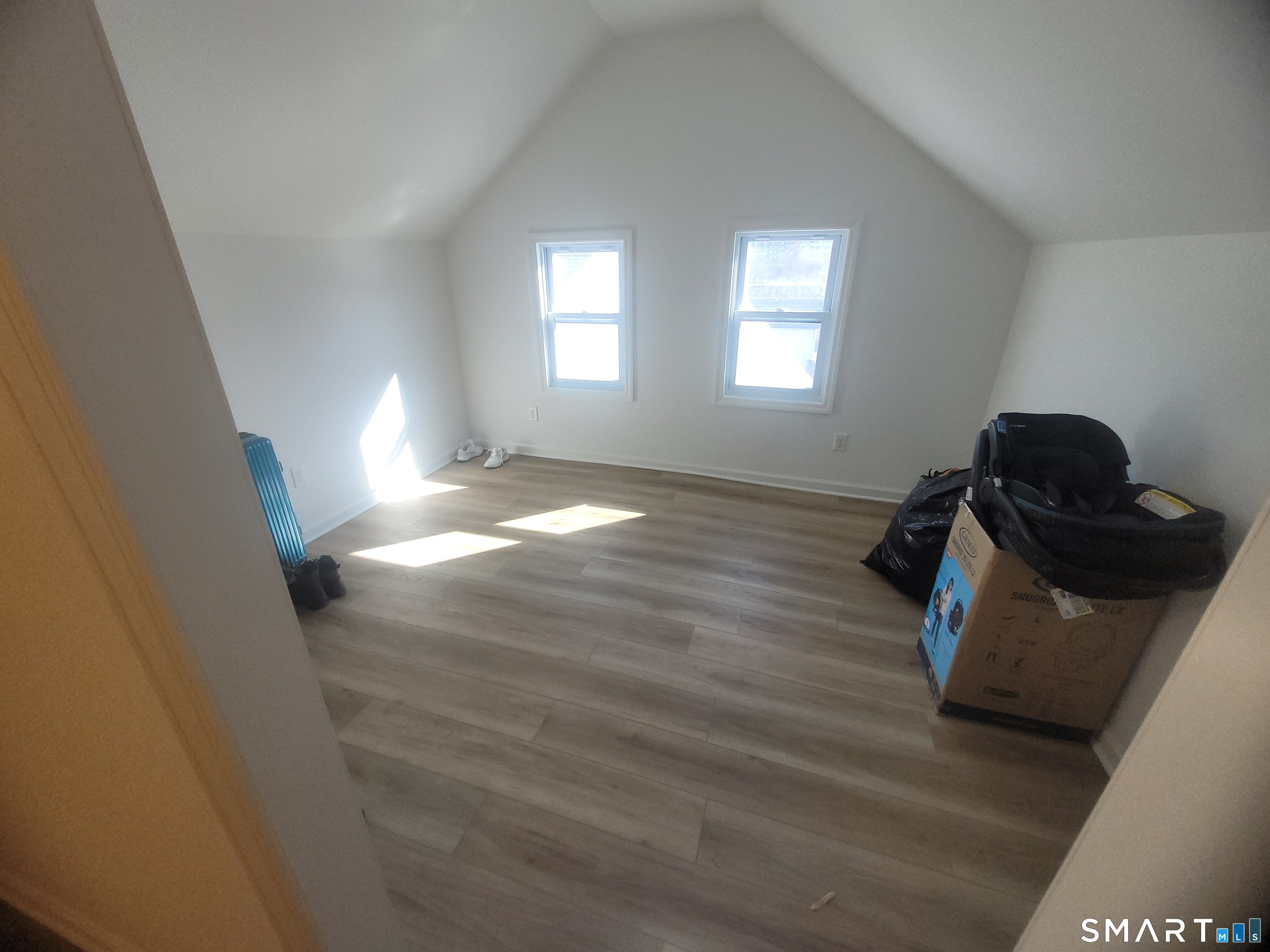 16 Greenwood Hill Street Stamford CT 06902
