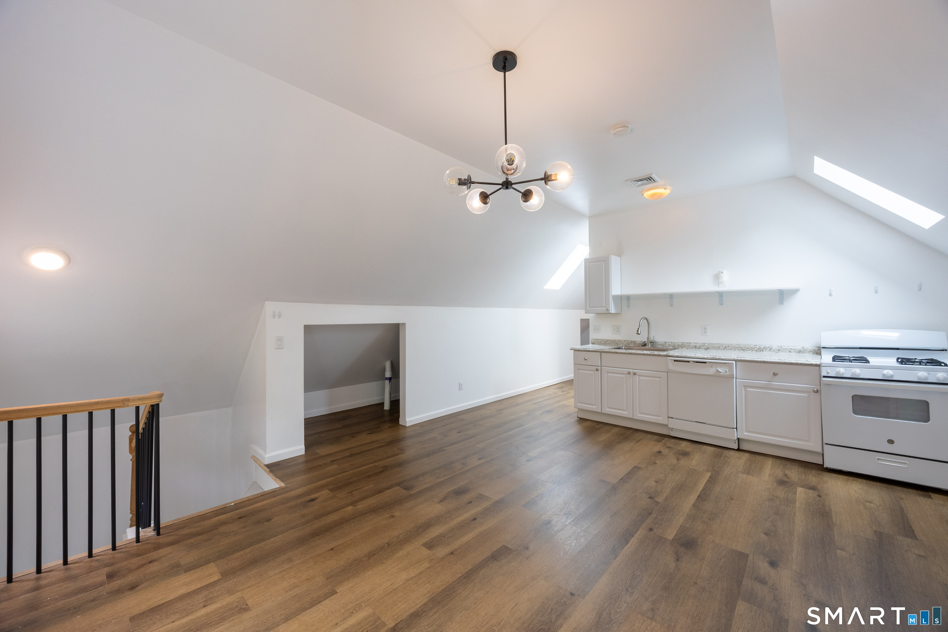 687-689 Winchester Avenue New Haven CT 06511