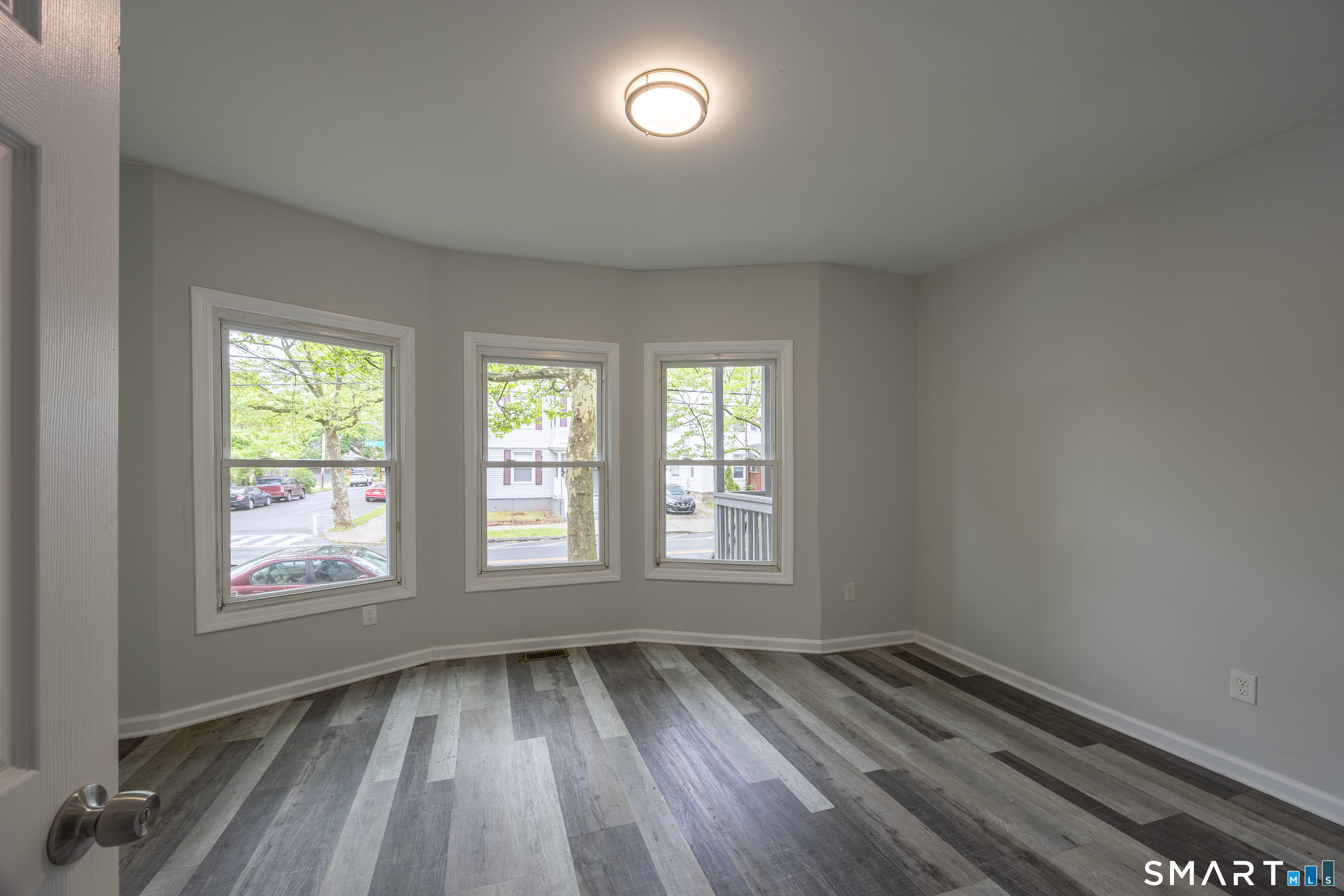 687-689 Winchester Avenue New Haven CT 06511