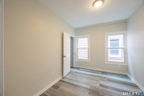 687-689 Winchester Avenue New Haven CT 06511
