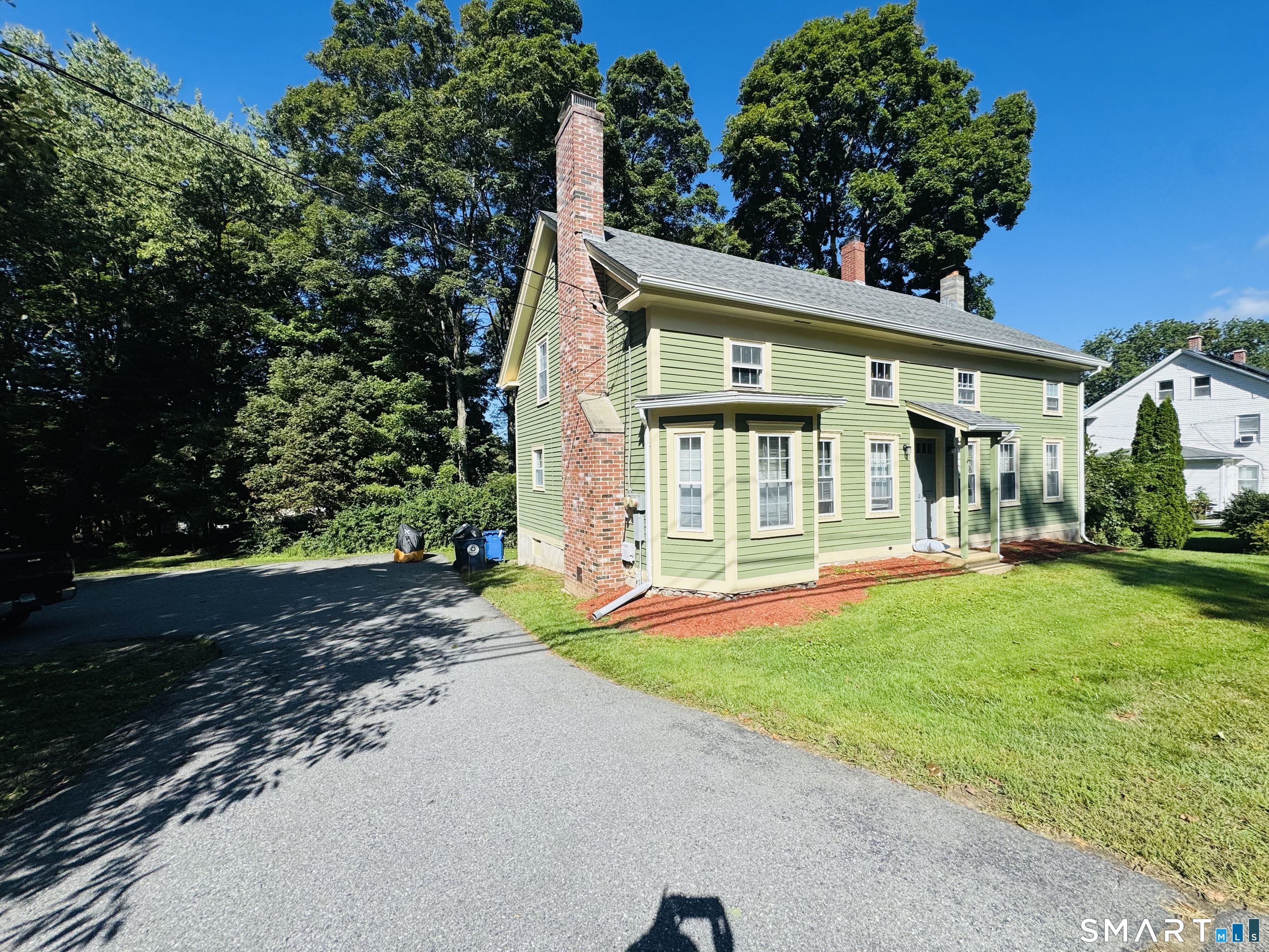 943 North Main Street Killingly CT 06239