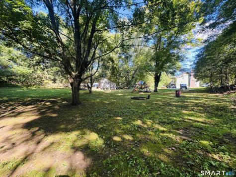 943 North Main Street Killingly CT 06239