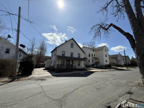 18 Patch Street Danbury CT 06810