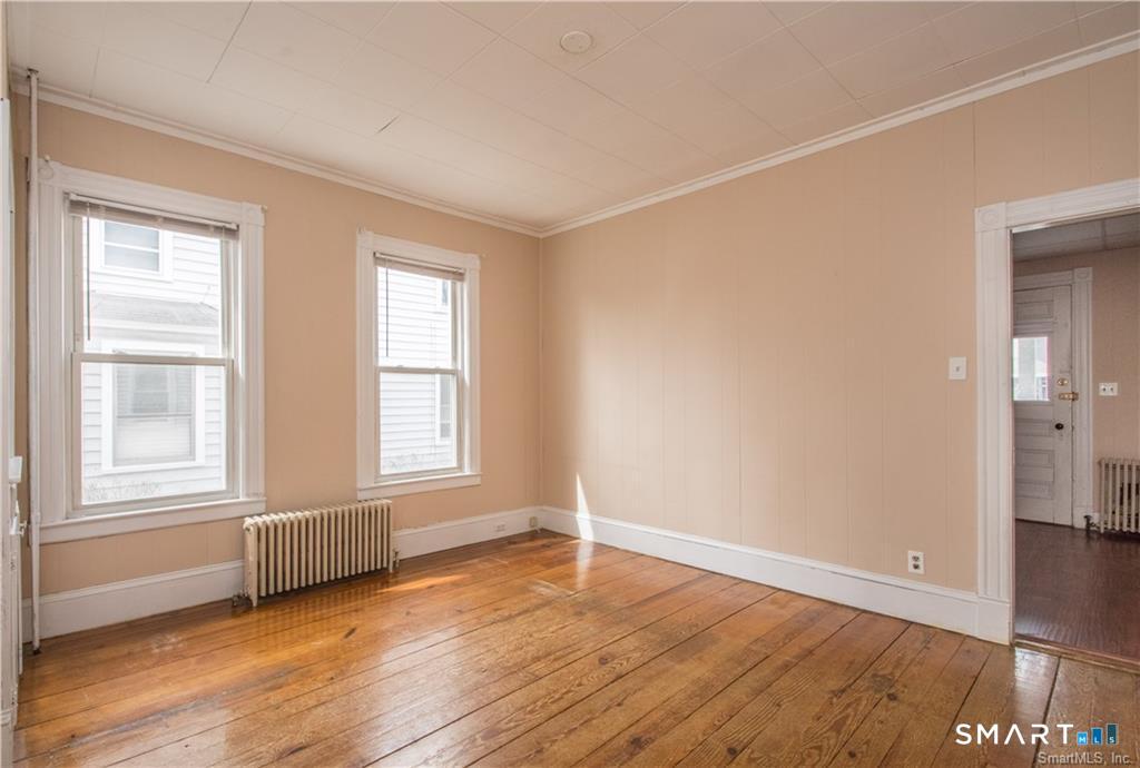 13 Wilcox Street Wethersfield CT 06109