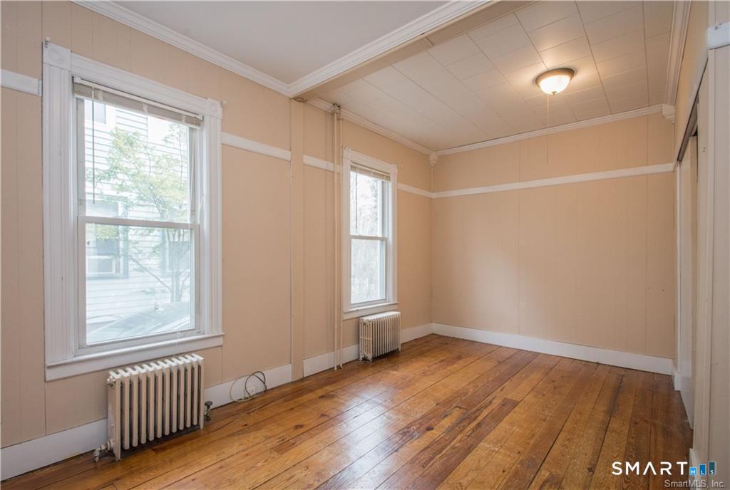 13 Wilcox Street Wethersfield CT 06109