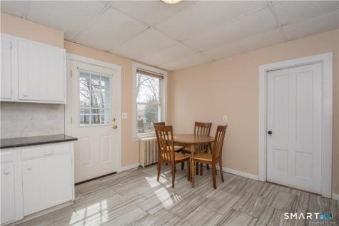13 Wilcox Street Wethersfield CT 06109