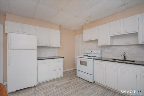 13 Wilcox Street Wethersfield CT 06109