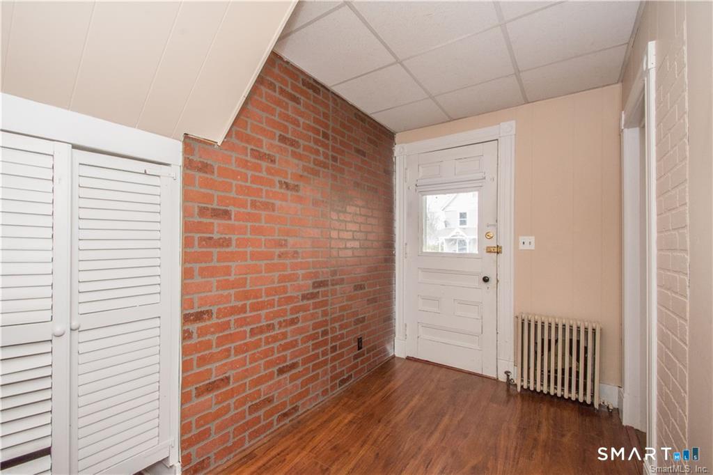 13 Wilcox Street Wethersfield CT 06109
