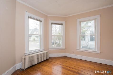 13 Wilcox Street Wethersfield CT 06109