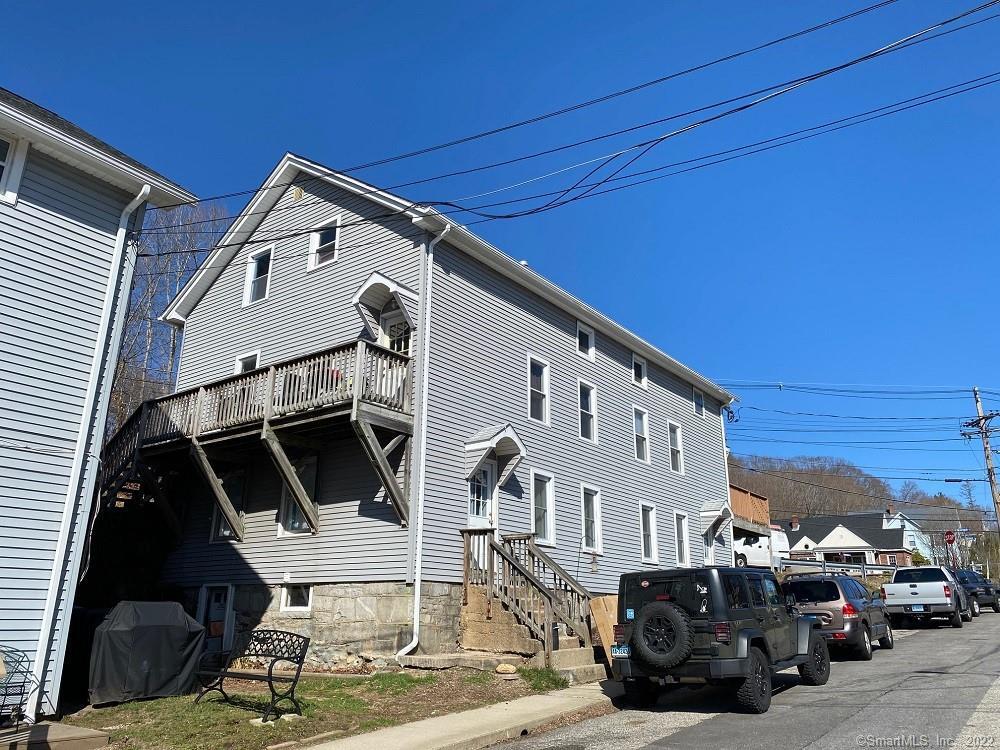 13 Railroad Avenue Norwich CT 06360