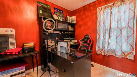 9 Ridge Street Waterbury CT 06706