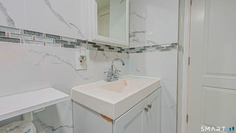 9 Ridge Street Waterbury CT 06706