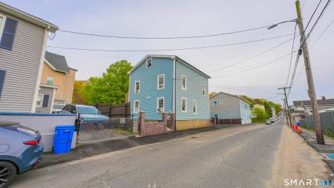 9 Ridge Street Waterbury CT 06706