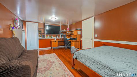 9 Ridge Street Waterbury CT 06706