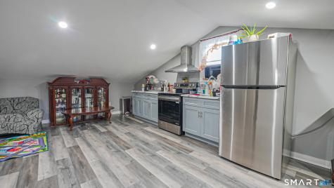9 Ridge Street Waterbury CT 06706