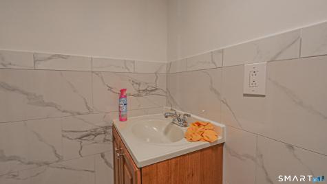 9 Ridge Street Waterbury CT 06706